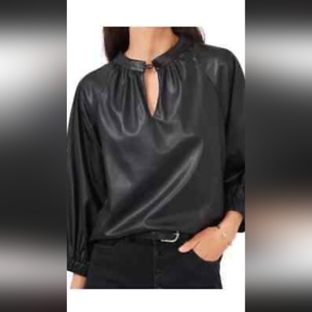 Black soft Beautiful FAUX leather blouse❤️
